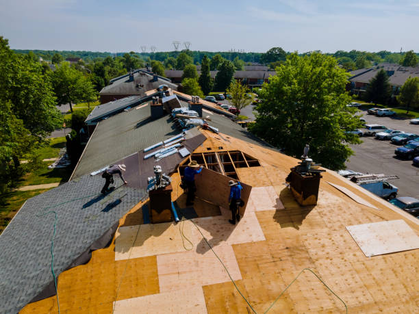 24/7 Emergency Flat Roof Repair experts in Warren, MA
